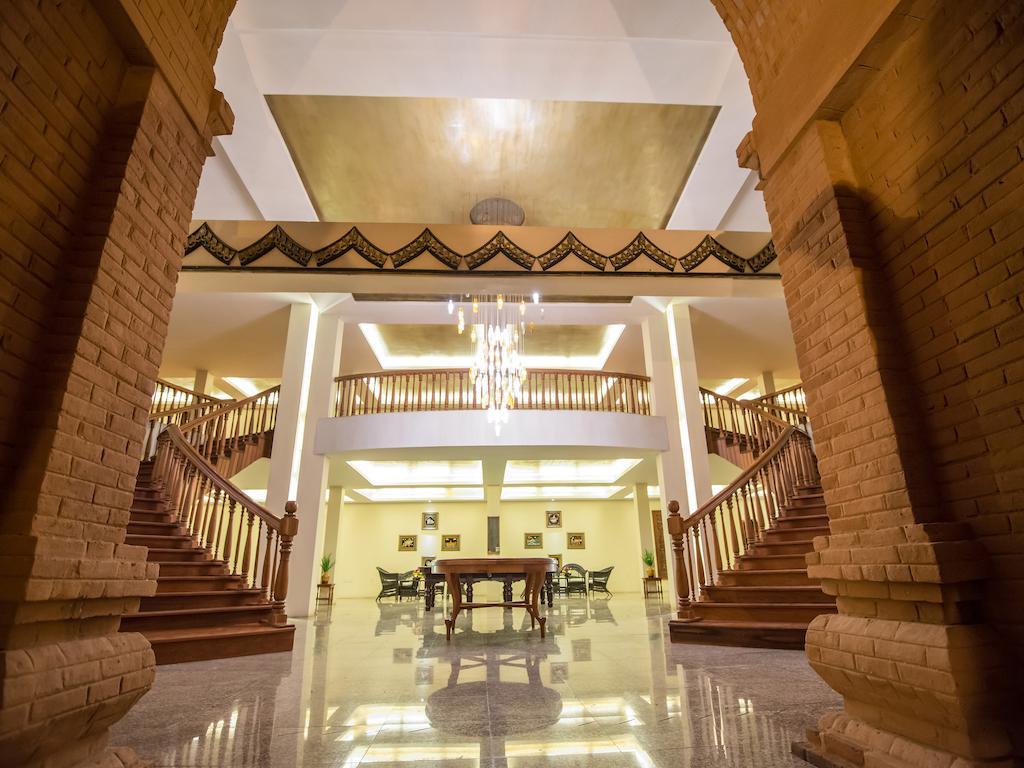 Aye Yar River View Resort Баган Экстерьер фото