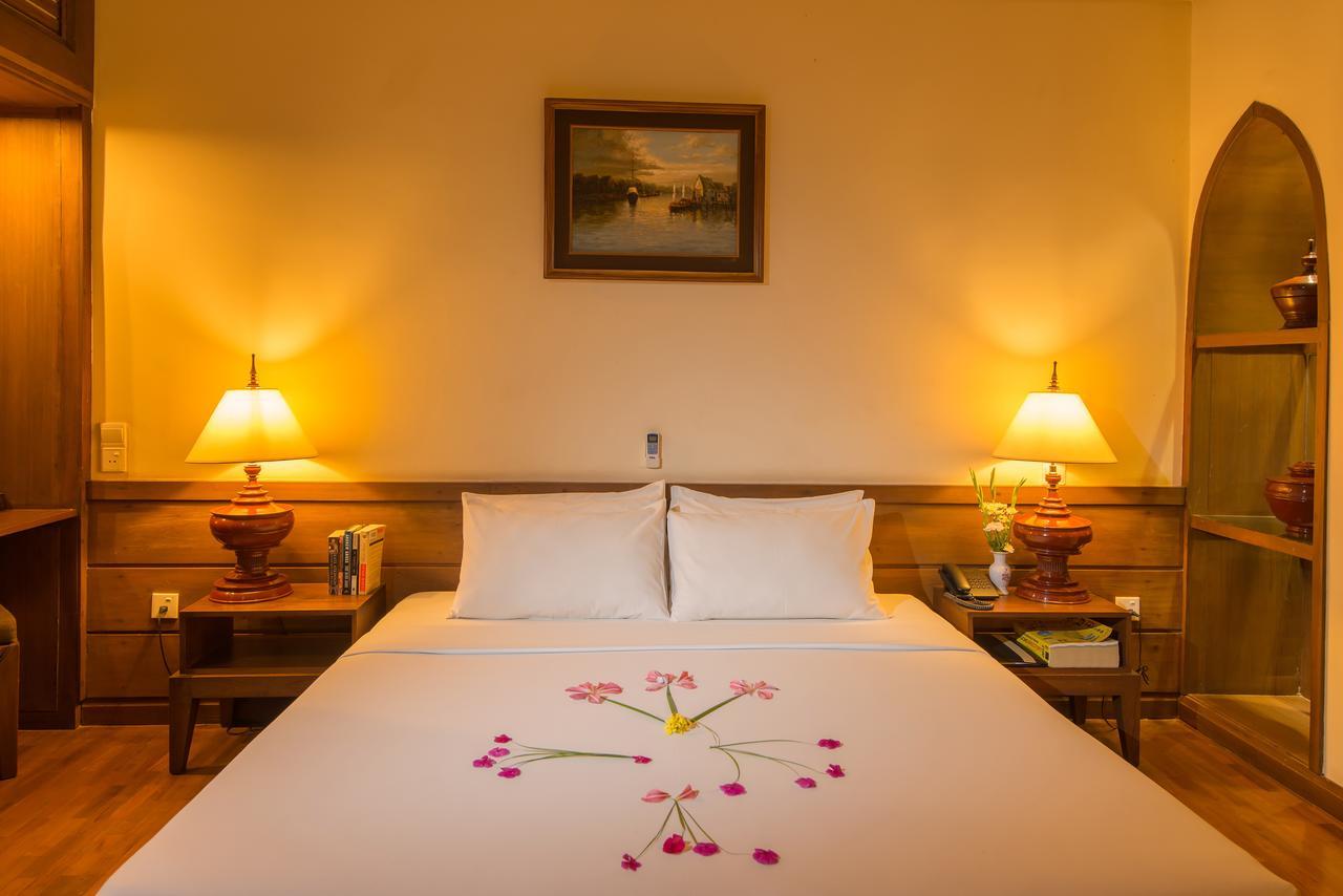 Aye Yar River View Resort Баган Экстерьер фото
